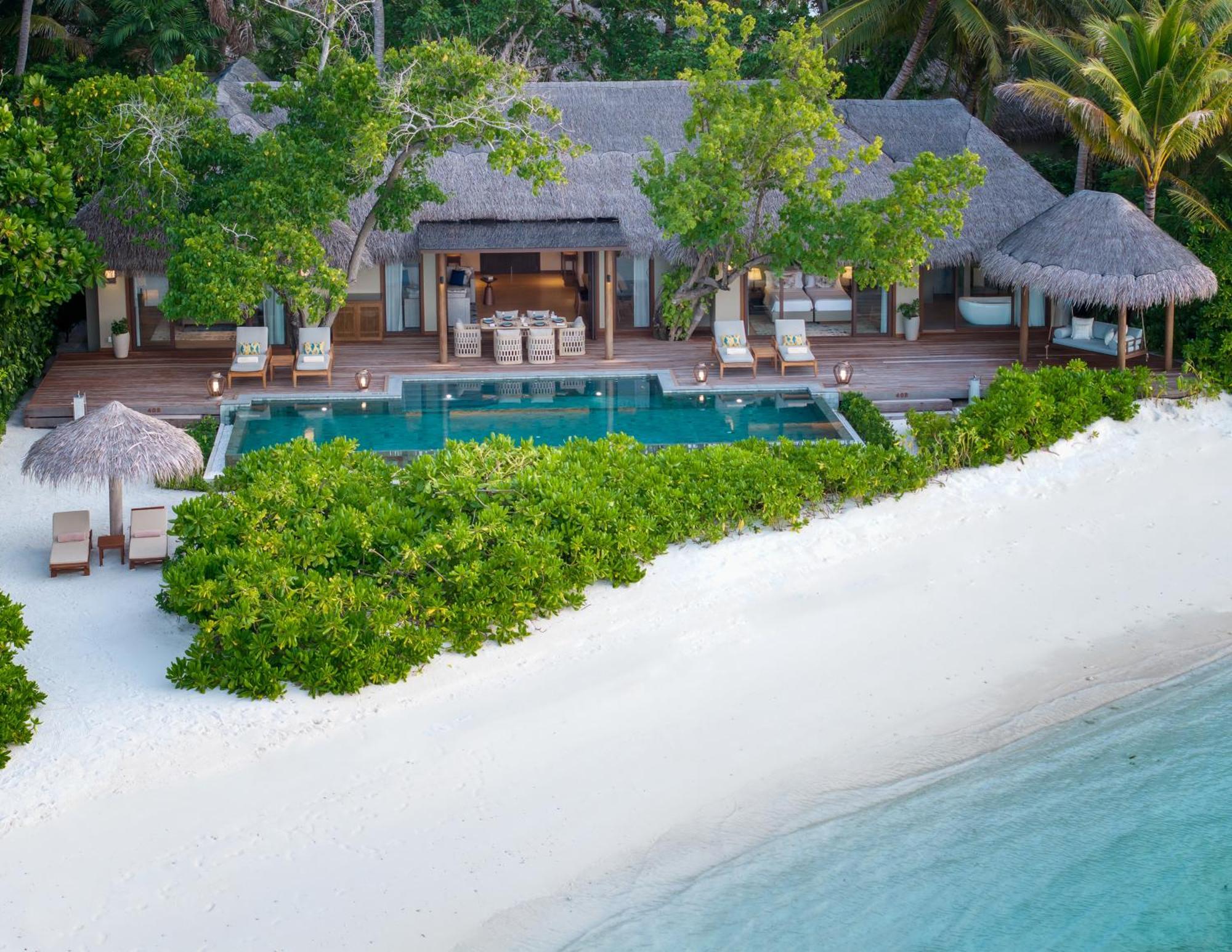 Baros Maldives Hotel Male Exterior photo